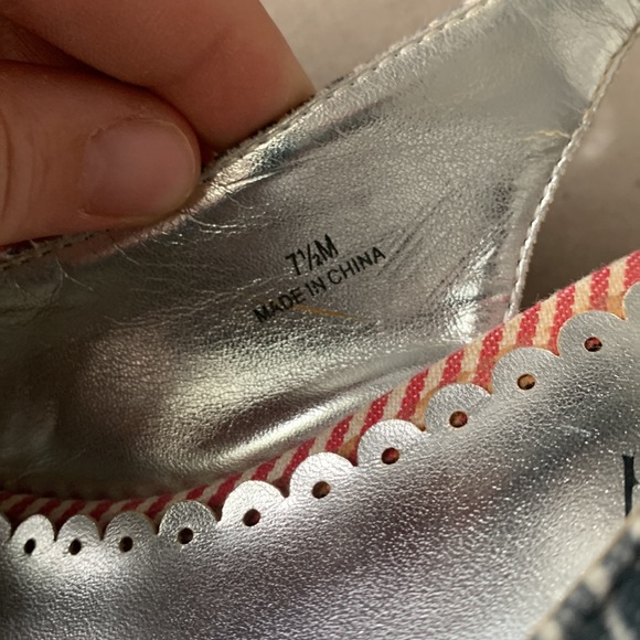 Lulu Townsend Red, White, and Blue Wedge Heels - Picture 5 of 7